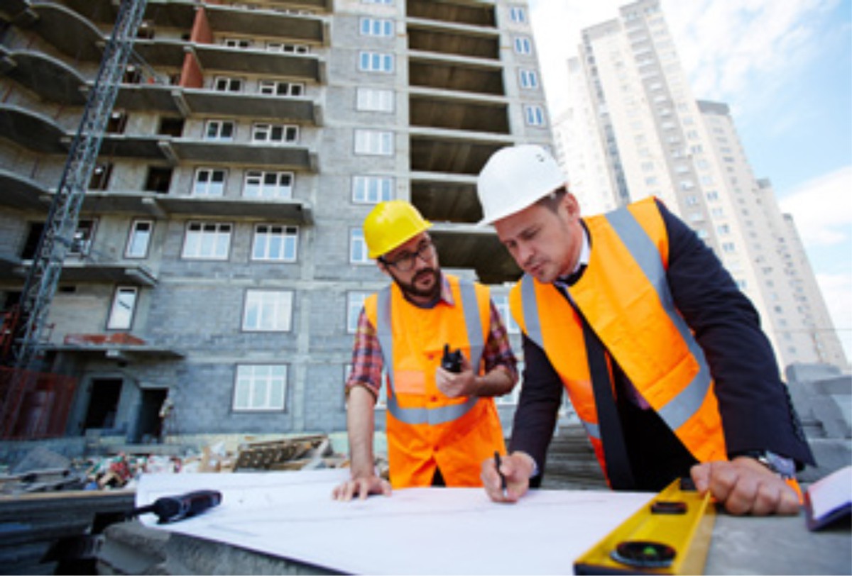 Diseño, construcción y mantenimiento en toda clase de ediﬁcaciones y obras civiles.